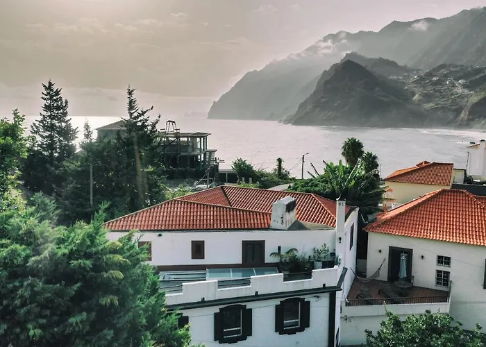 Mateus House - Porto Da Cruz Center