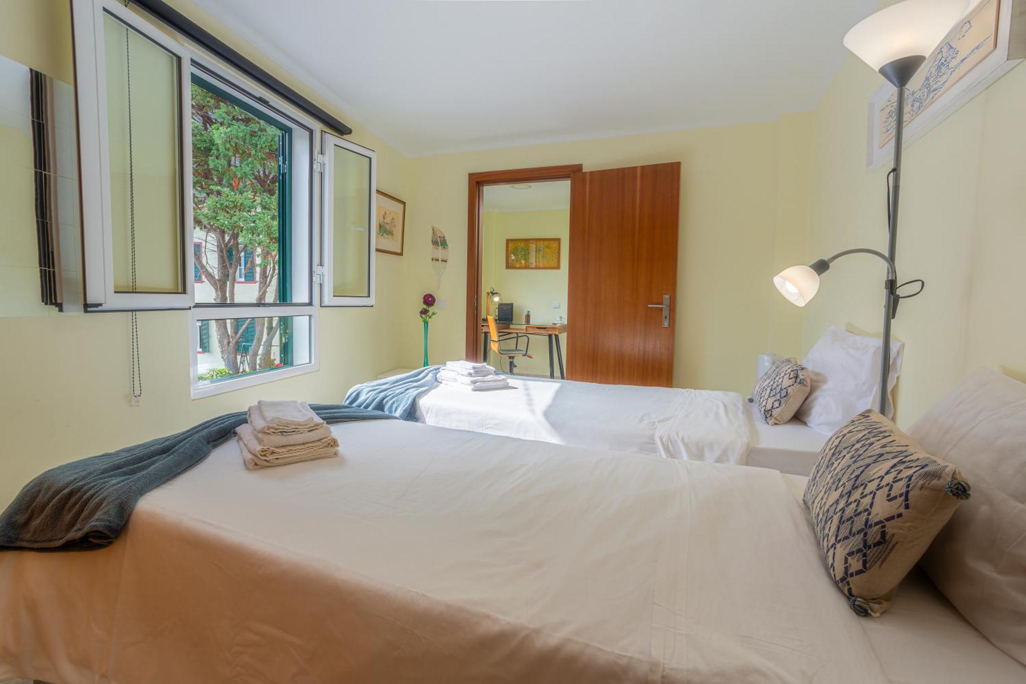 Mateus House - Center